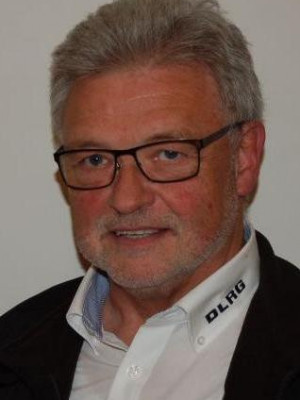 Ehrenvorsitzender: Christoph Schneider